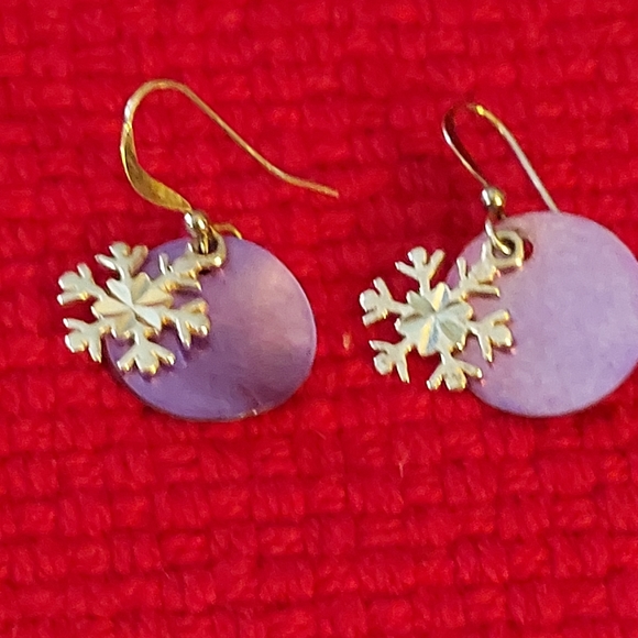 Silvervand Purple Snowflake Earrings - Picture 10 of 11